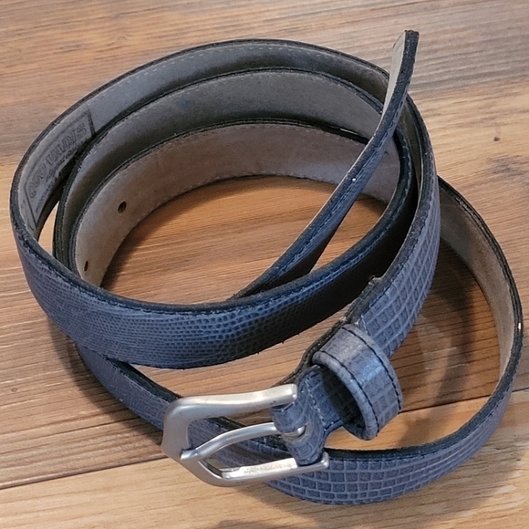 Quo Vadis Accessories - VINTAGE QUO VADIS Elegant Designs Woodwards & Stores Leather Belt, Grey